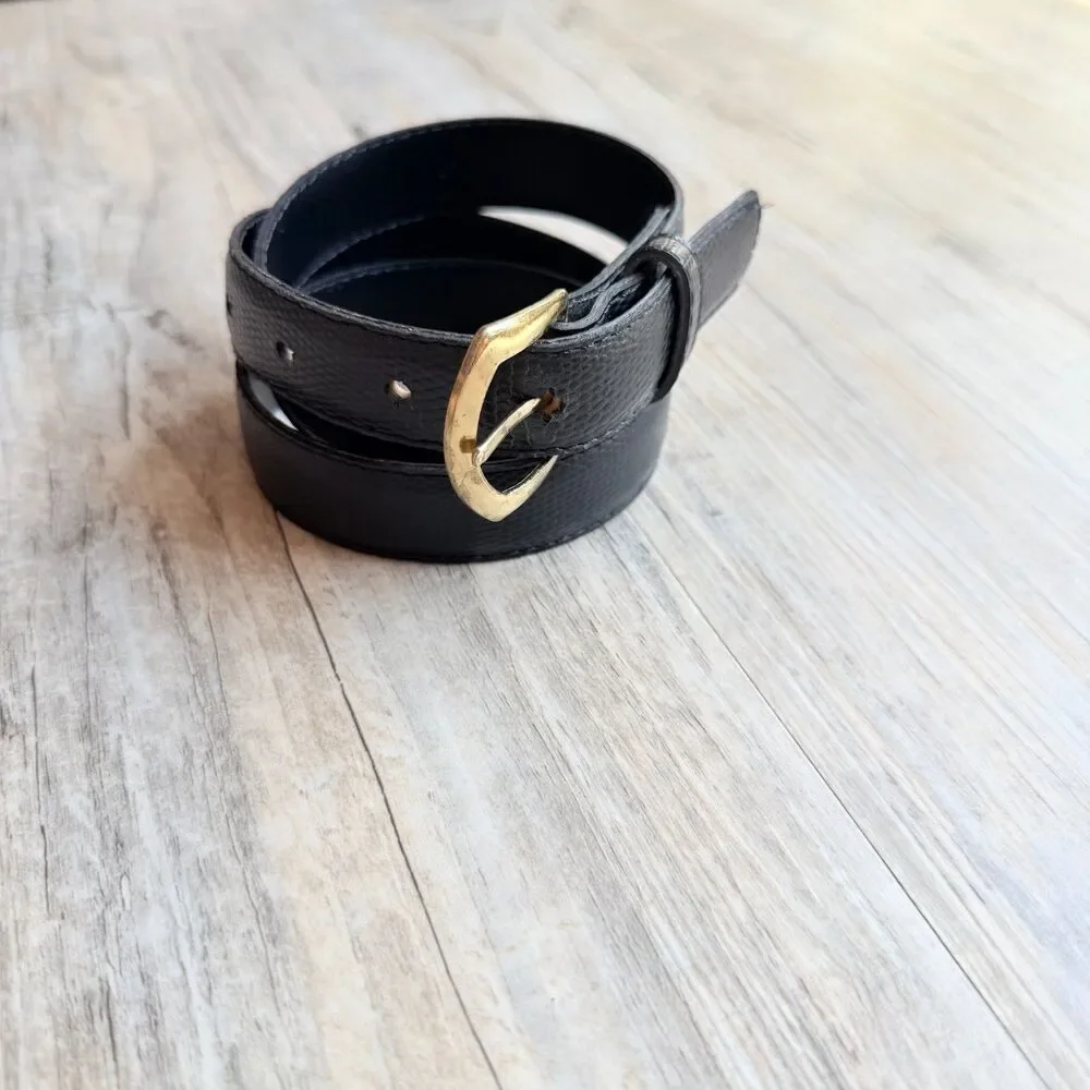 Vintage Black Textured Leather Belt Gold Buckle Size 30 Classic Minimalist